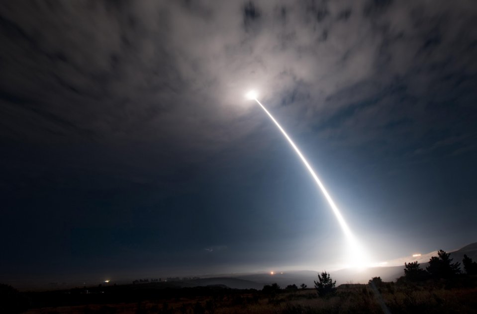 США сообщили о неудачном тестовом запуске межконтинентальной баллистической ракеты Minuteman III