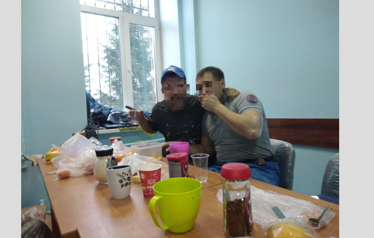 Пока Тетянников не видит. Как проходит ремонт омского штаба «Единой России» Пока Тетянников не видит. Как проходит ремонт омского штаба «Единой России»