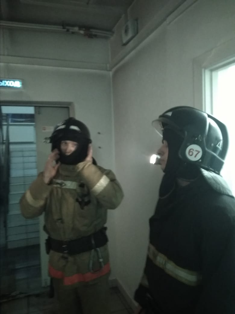 Пожар в диализном центре в Омске: эвакуировано 49 человек Пожар в диализном центре в Омске: эвакуировано 49 человек
