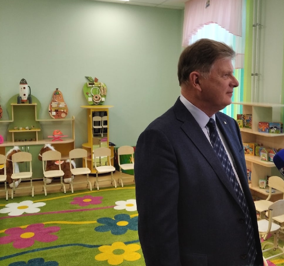 К Новому году юные омичи из Больших Полей получили в подарок новый детский сад К Новому году юные омичи из Больших Полей получили в подарок новый детский сад