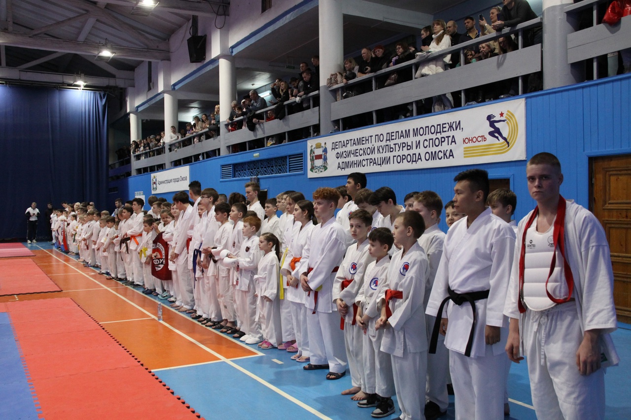 В Омске прошел Чемпионат и Первенство области по всестилевому карате