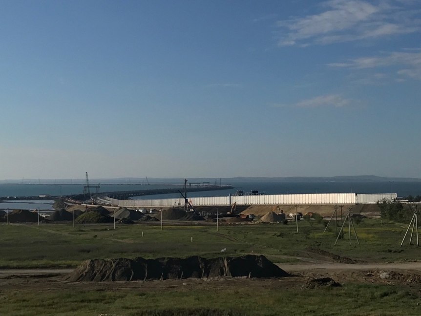 Крымский мост: за 24 часа до открытия Крымский мост: за 24 часа до открытия