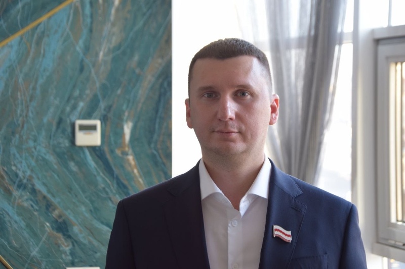 Более 240 участников: в Омске подвели промежуточные итоги выдвижения кандидатов на предварительное голосование «Единой России»