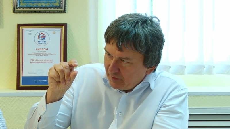 Татьяна Еременко о скандале с теплыми остановками: «Если такие, инвесторы как Шкуренко, перестанут вкладывать в Омск, то через два года будет деревня Гадюкино» Татьяна Еременко о скандале с теплыми остановками: «Если такие, инвесторы как Шкуренко, перестанут вкладывать в Омск, то через два года будет деревня Гадюкино»