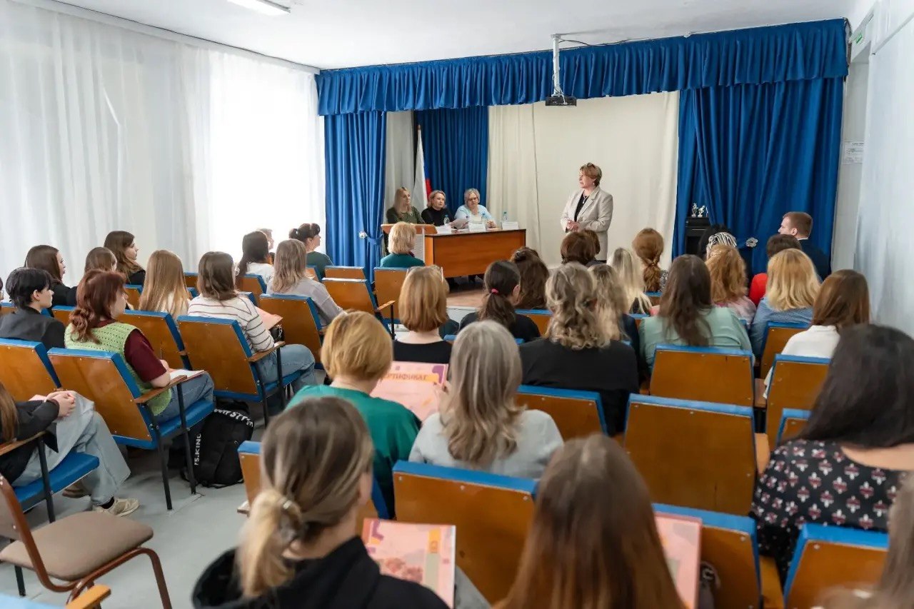 В Омске прошла практическая конференция по поддержке семей с особыми детьми В Омске прошла практическая конференция по поддержке семей с особыми детьми