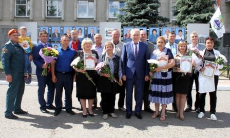Депутат Инна Гомолко приняла участие в открытии Доски Почета Советского округа Депутат Инна Гомолко приняла участие в открытии Доски Почета Советского округа