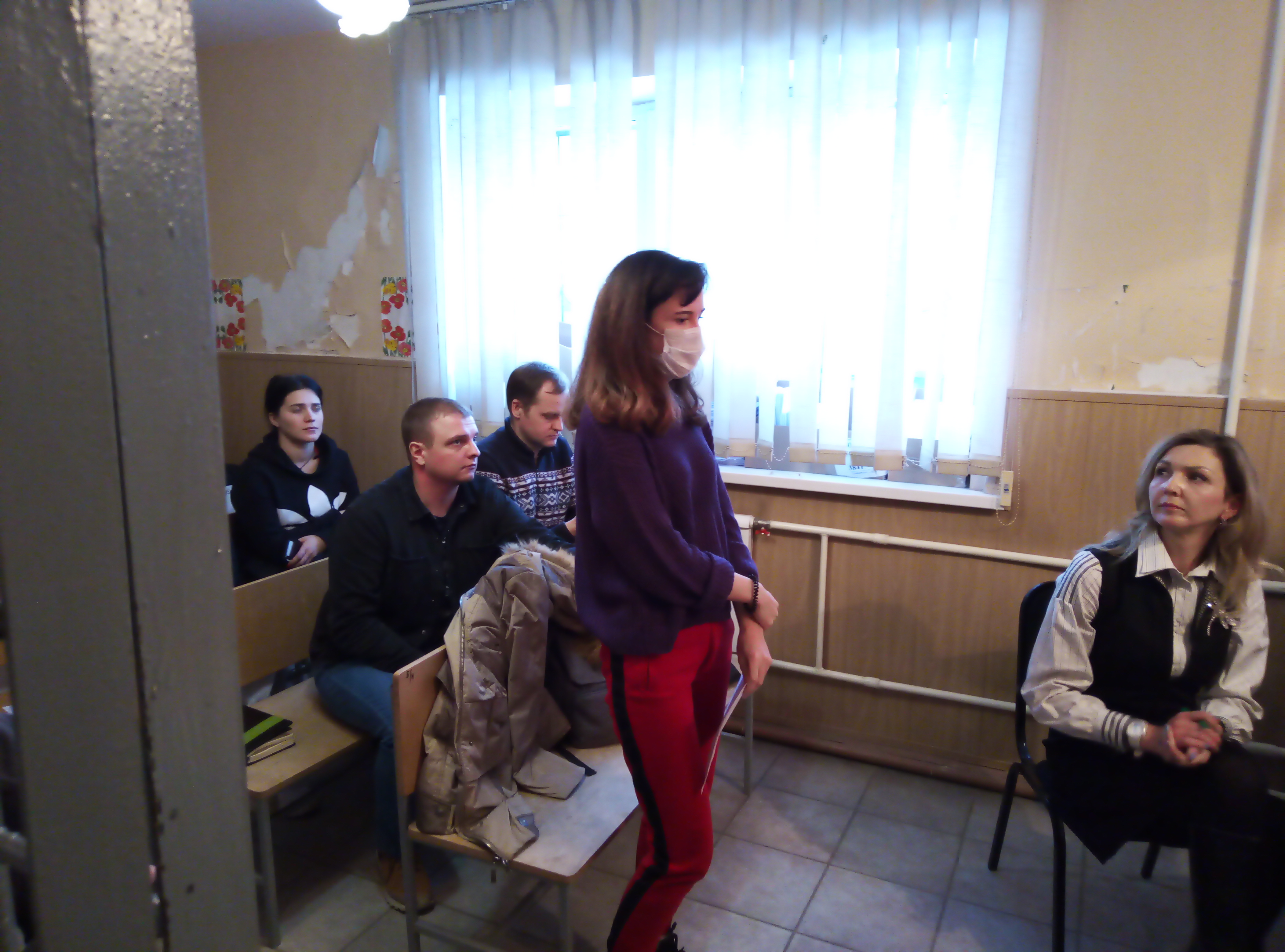 Омичка, которой парень выстрелил в лицо, вынуждена жить с дробью в голове Омичка, которой парень выстрелил в лицо, вынуждена жить с дробью в голове