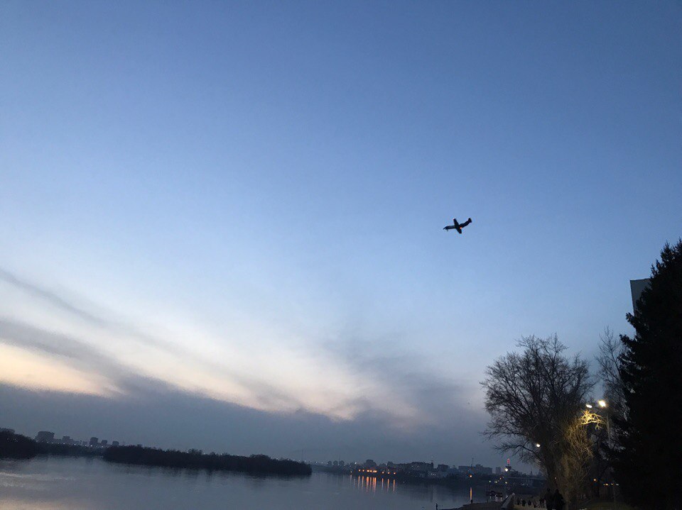 В Омск начинают слетаться частные самолеты на форум по культуре В Омск начинают слетаться частные самолеты на форум по культуре