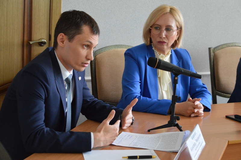 Инна Гомолко организовала семинар по капитальному ремонту фасадов Инна Гомолко организовала семинар по капитальному ремонту фасадов