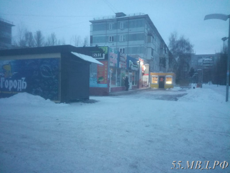 Свежий хлеб помог омичам остановить грабителя Свежий хлеб помог омичам остановить грабителя