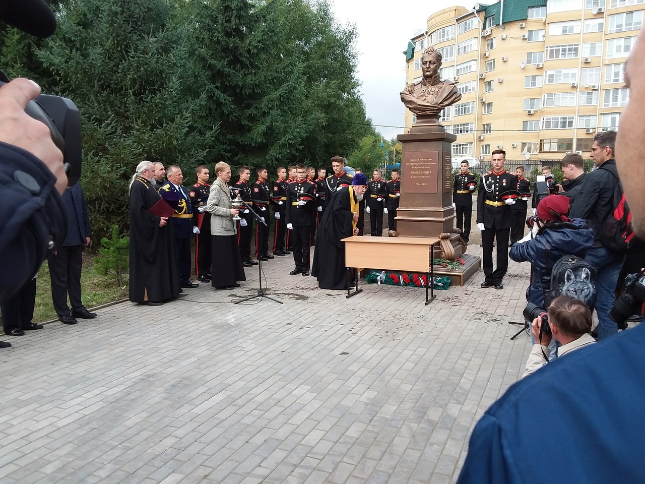 В Омске благоустроят сквер напротив кадетского корпуса В Омске благоустроят сквер напротив кадетского корпуса