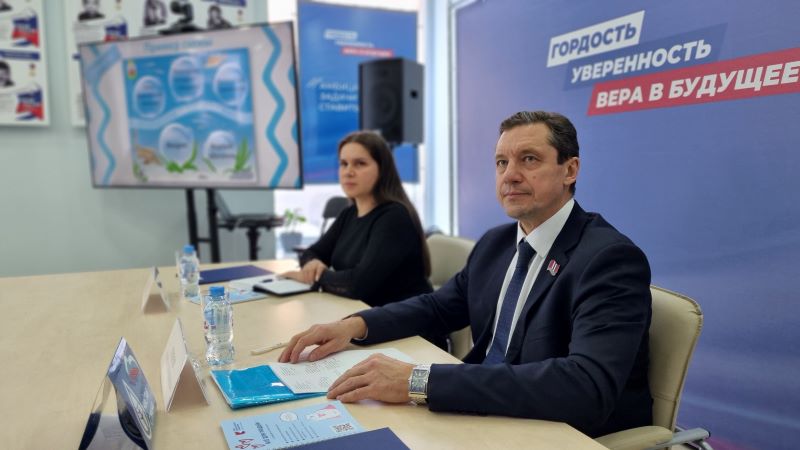 В Штабе общественной поддержки юные экологи представили проекты по защите омских рек В Штабе общественной поддержки юные экологи представили проекты по защите омских рек