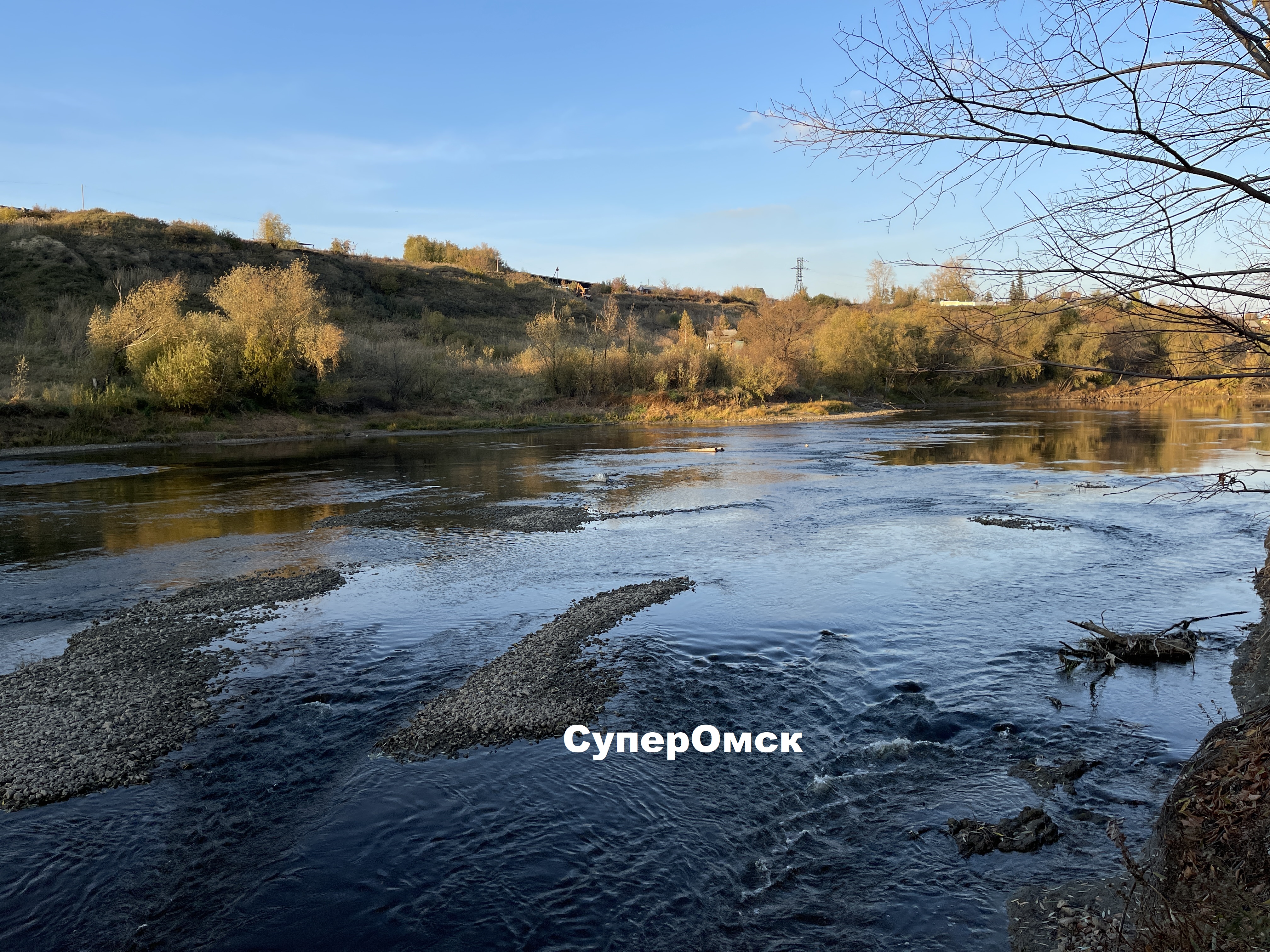 Омь в Омске обмелела до состояния ручья Омь в Омске обмелела до состояния ручья
