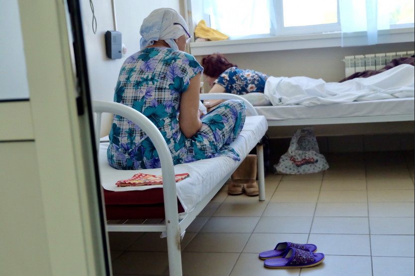 «Очень жалею, что не сделал прививку»: среди 500 пациентов Новосибирской ГКБ № 11 – ни одного вакцинированного «Очень жалею, что не сделал прививку»: среди 500 пациентов Новосибирской ГКБ № 11 – ни одного вакцинированного