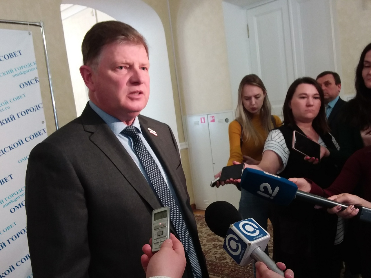 В горсовете Омска решили укрепить дисциплину В горсовете Омска решили укрепить дисциплину