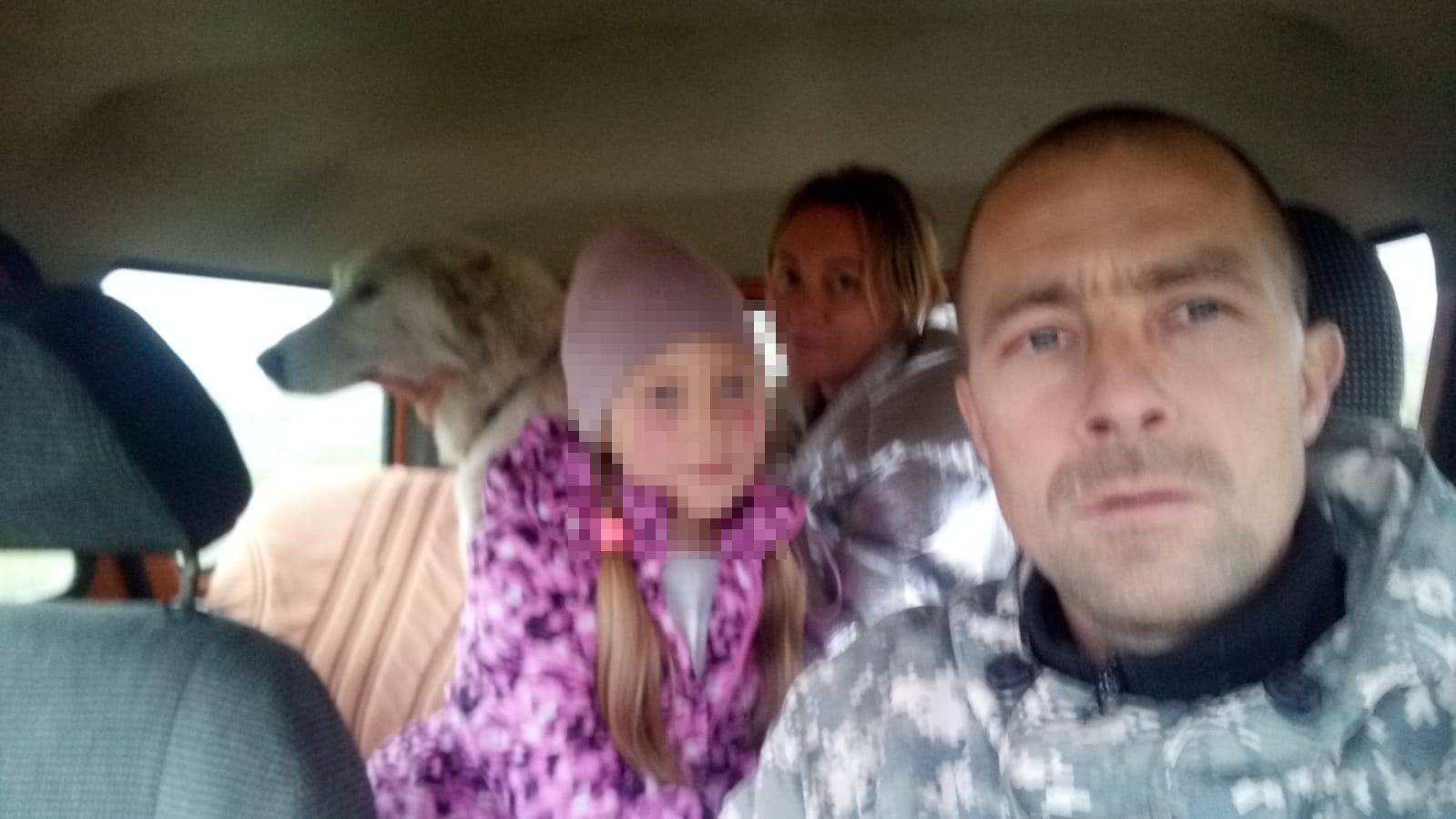 В Омской области красивого беззащитного алабая выбросили на свалку В Омской области красивого беззащитного алабая выбросили на свалку