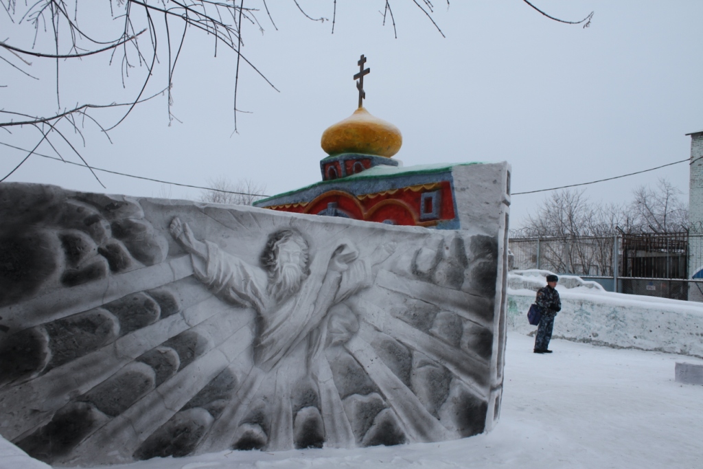 Репортаж о Крещении в омской тюрьме: купель, крещенский городок, святая вода, крестный ход