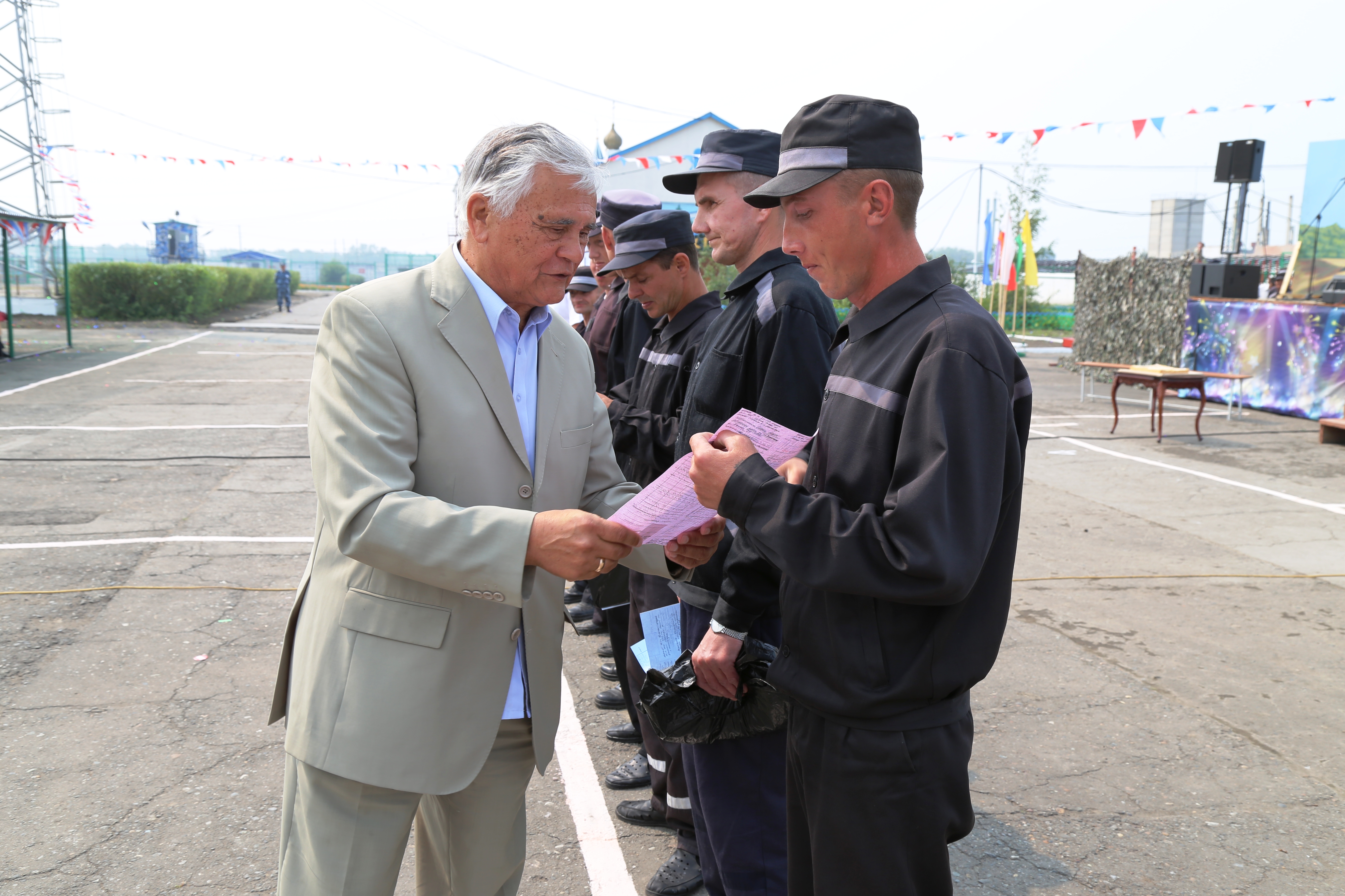 В омском УФСИН нашли 300 поводов для гордости за Омск